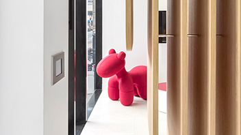 About Smiles Dental Centres - children friendly facility